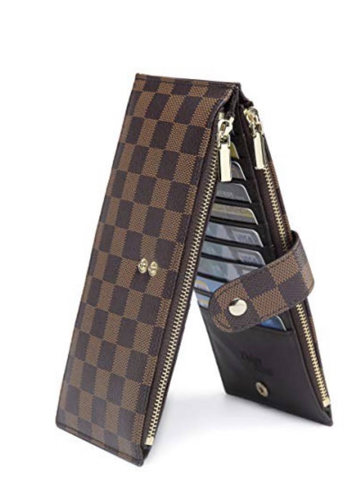 Louis Vuitton Wallet-DUPE for Sale in Goodlettsvlle, TN - OfferUp